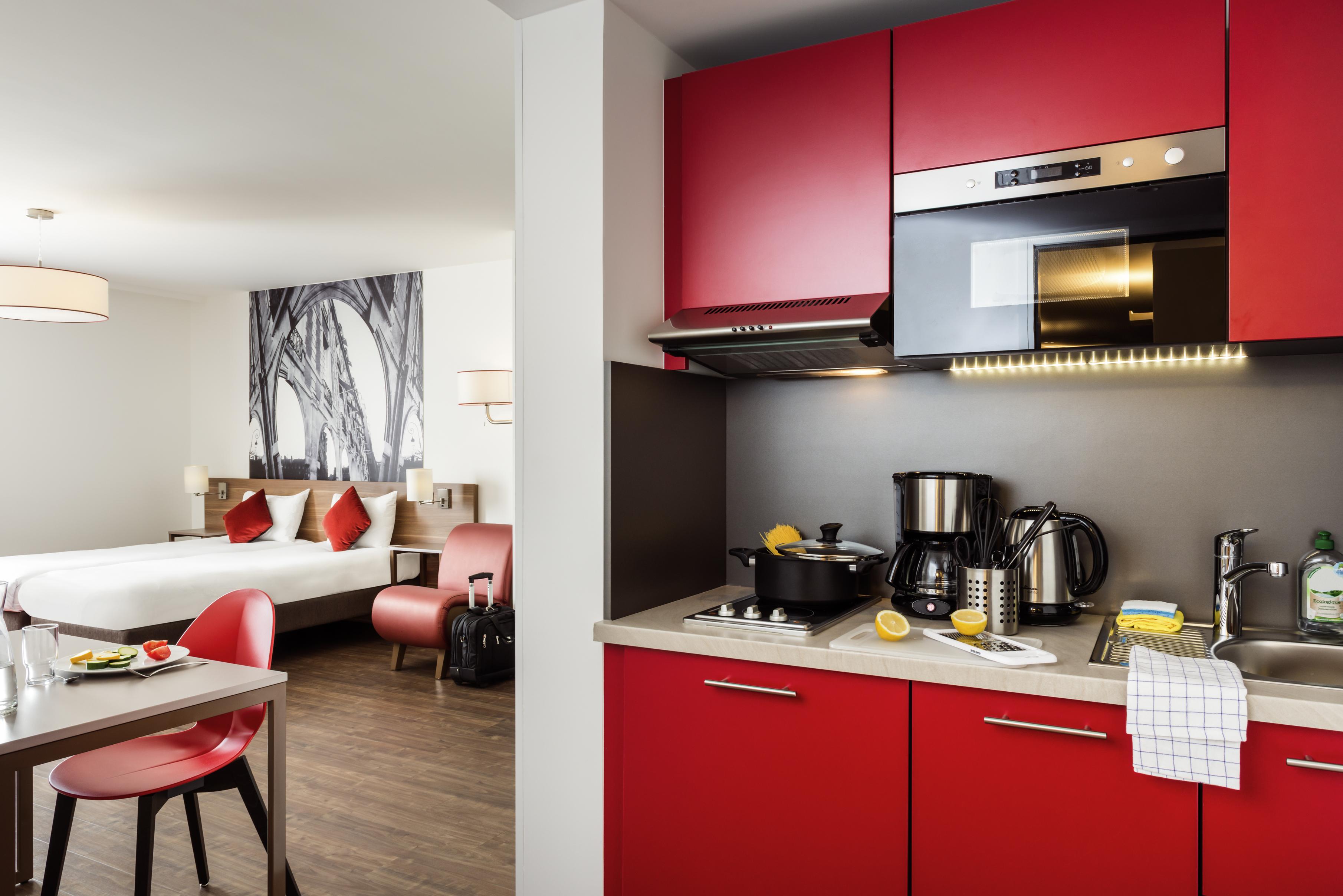อดาจิโอ ลา ดีเฟนซ์ คัวร์บีโว Aparthotel กูร์เบอวัวร์ ภายนอก รูปภาพ