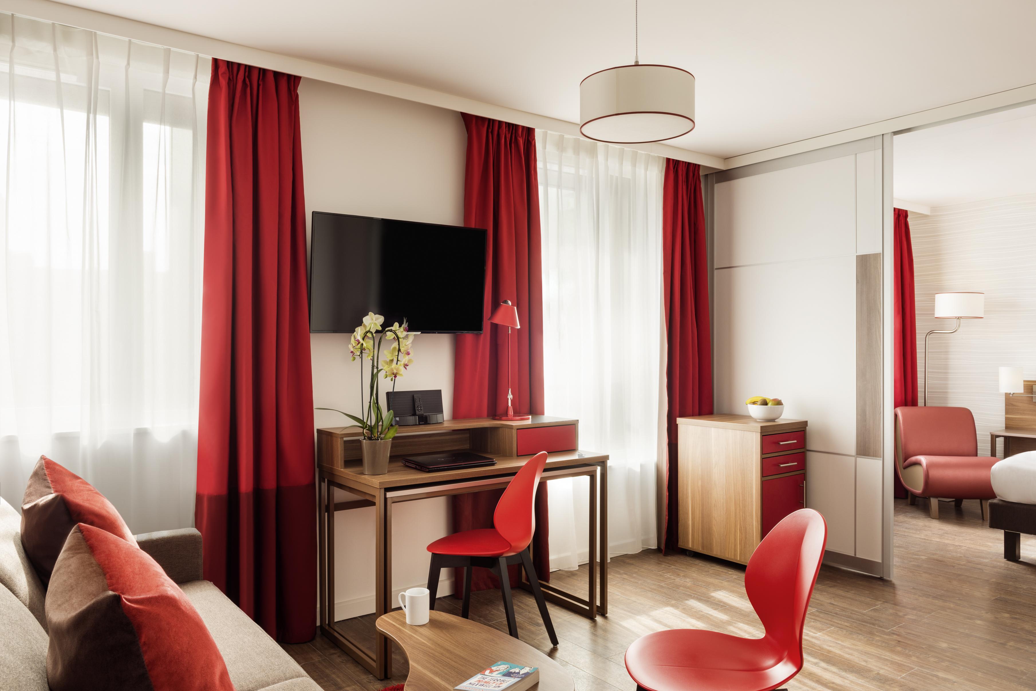 อดาจิโอ ลา ดีเฟนซ์ คัวร์บีโว Aparthotel กูร์เบอวัวร์ ภายนอก รูปภาพ